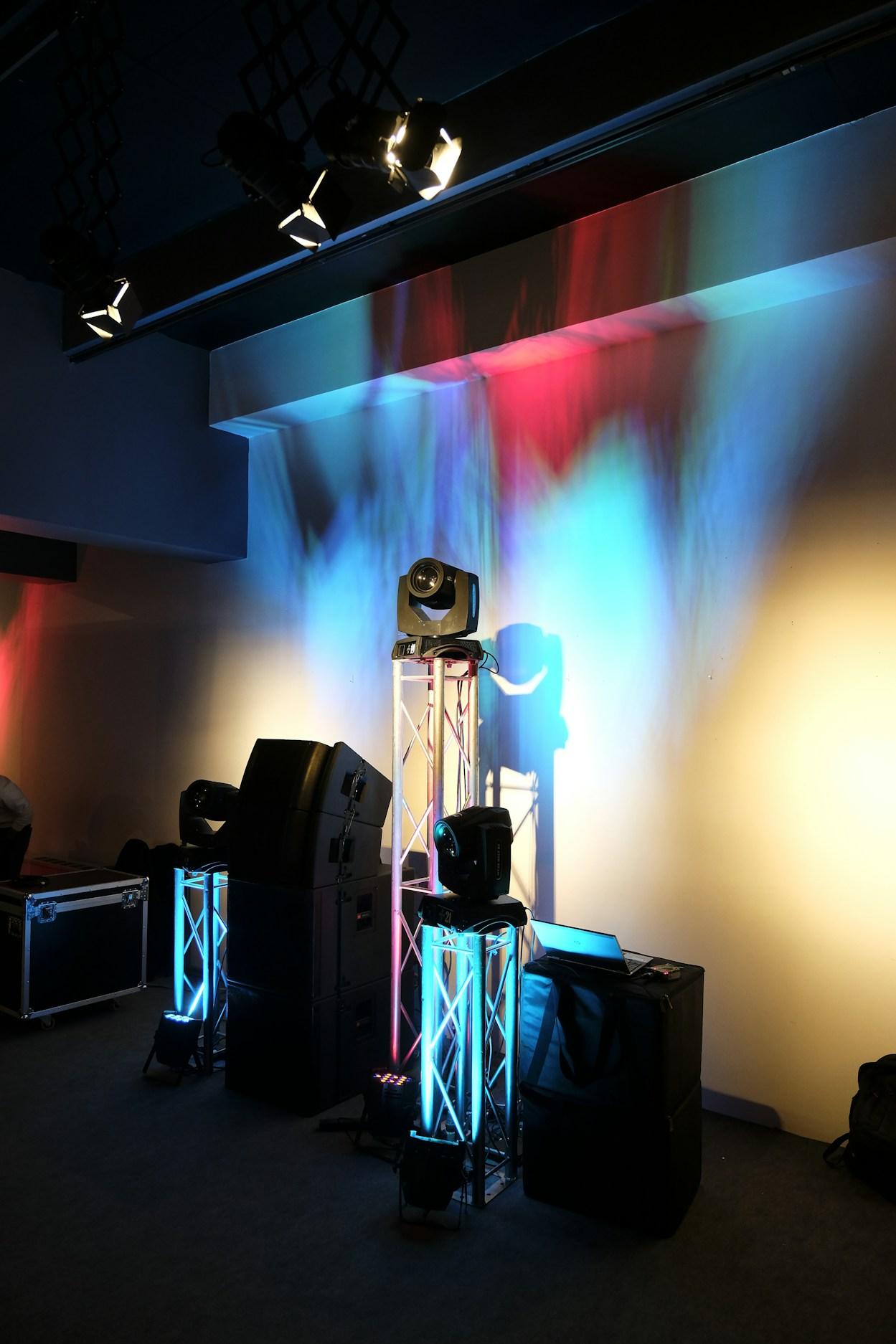 background-image